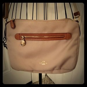 Vintage Authentic Coach Crossbody Bag.
